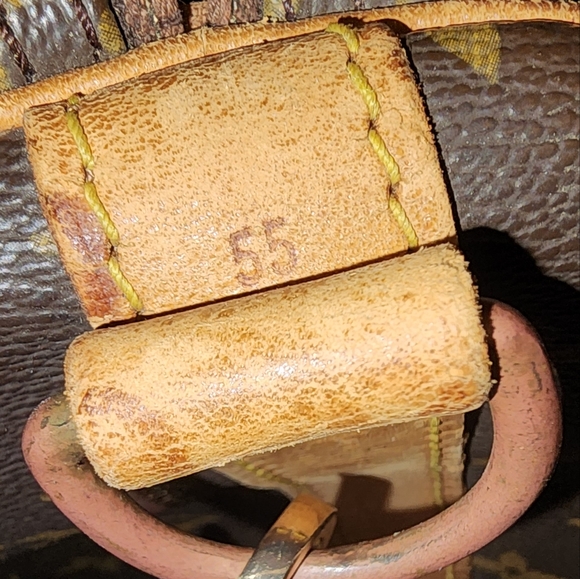 Authentic Louis Vuitton Keepall 55 Bandouliere - Picture 14 of 14